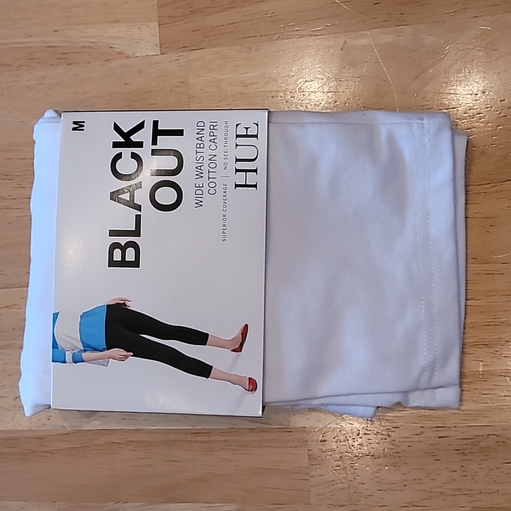 Hue Capri leggings